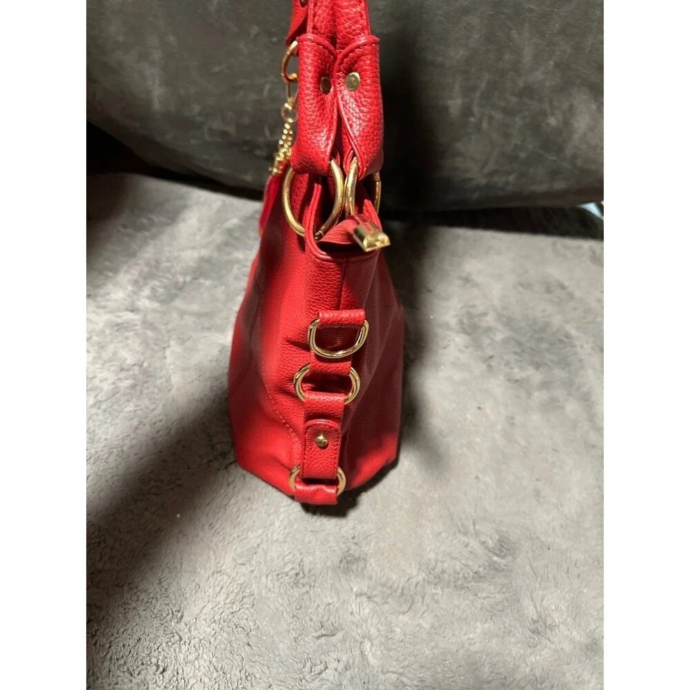 Lanzhixin Red Vegan Leather Shoulder Bag Tassel Accents Gold Hardware